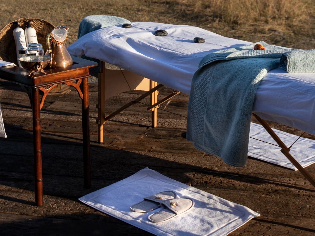 elinda and Zarafa Camps